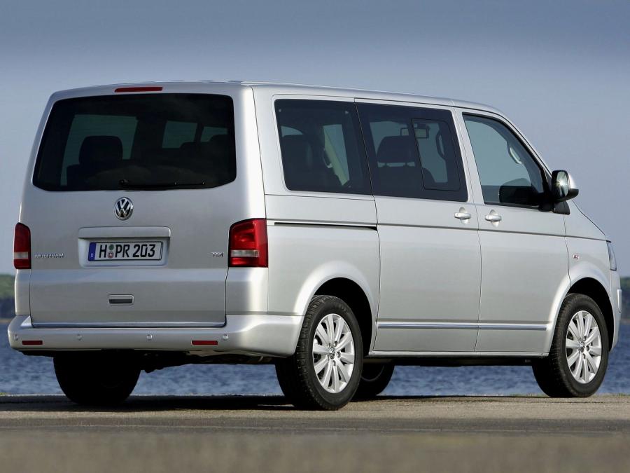  Volkswagen T5 Caravelle 2009 года  (фото 5 из 12)